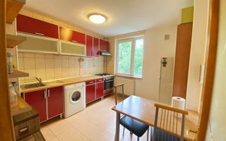 Apartament renovat cu 2 camere langa metrou de închiriat - Poză 14