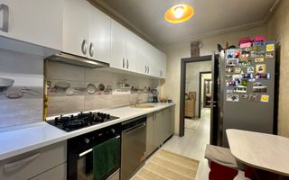 Apartament 3 camere de vanzare Constanta, zona Compozitori - Poză 13