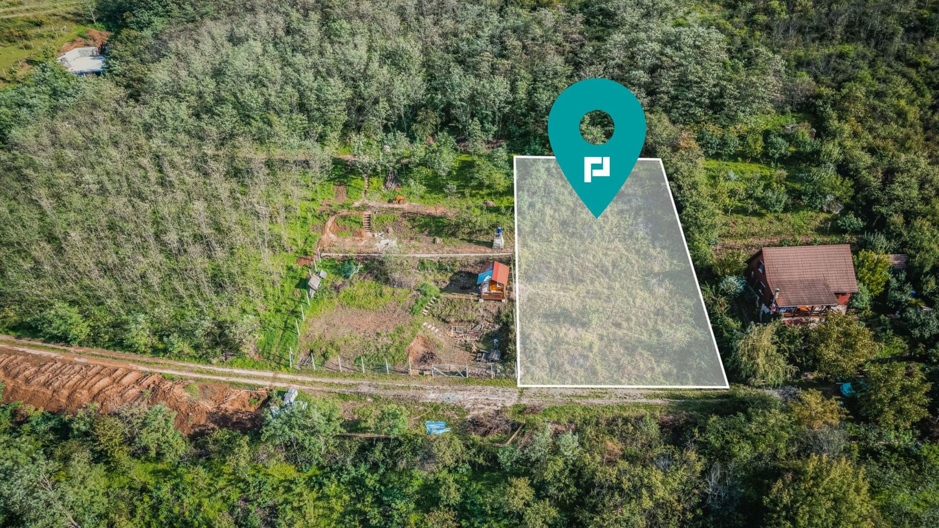 Teren de 1150 mp în Miniș - Poză 1