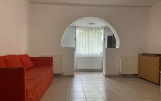 Modificat in 3 camere! Vanzare apartament in Targoviste-Micro 4 - Poză 2