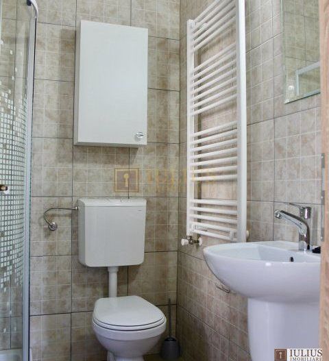 2 dormitoare, 80 mp utili, gradina si curte proprie de 300mp. - Poză 22