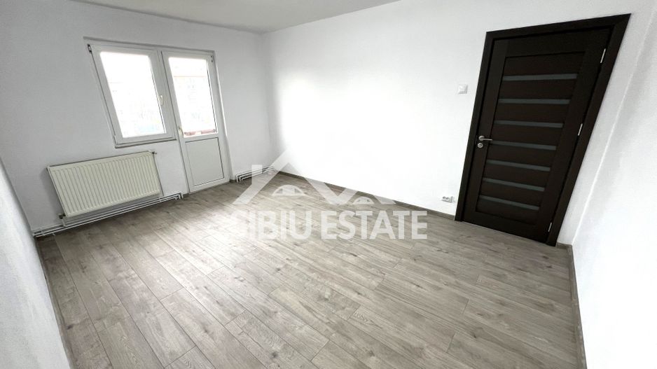 Apartament 2 camere cu balcon, pivnita Sibiu, scoala 9 - Poză 9