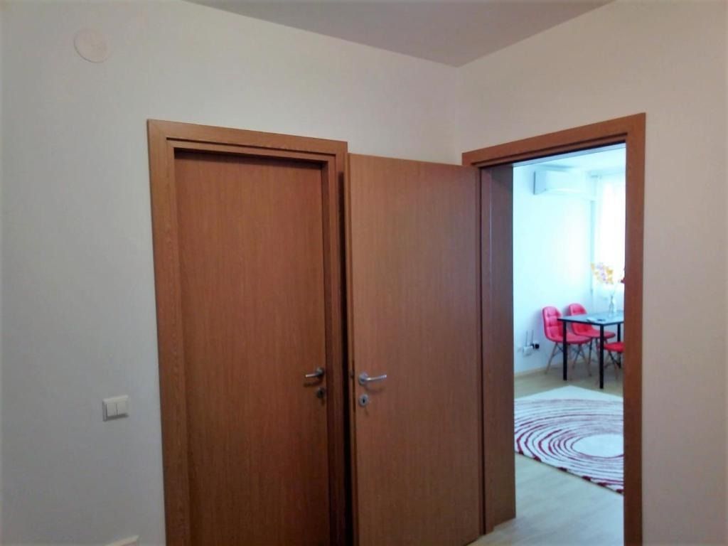 AP. 2 CAMERE LACUL MORII, BLOC NOU, CENTRALA, MOBILAT/UTILAT MODERN - Poză 9