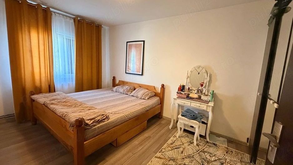 Apartament 2 camere  -Zona Soarelui-Etaj 3 - Poză 3