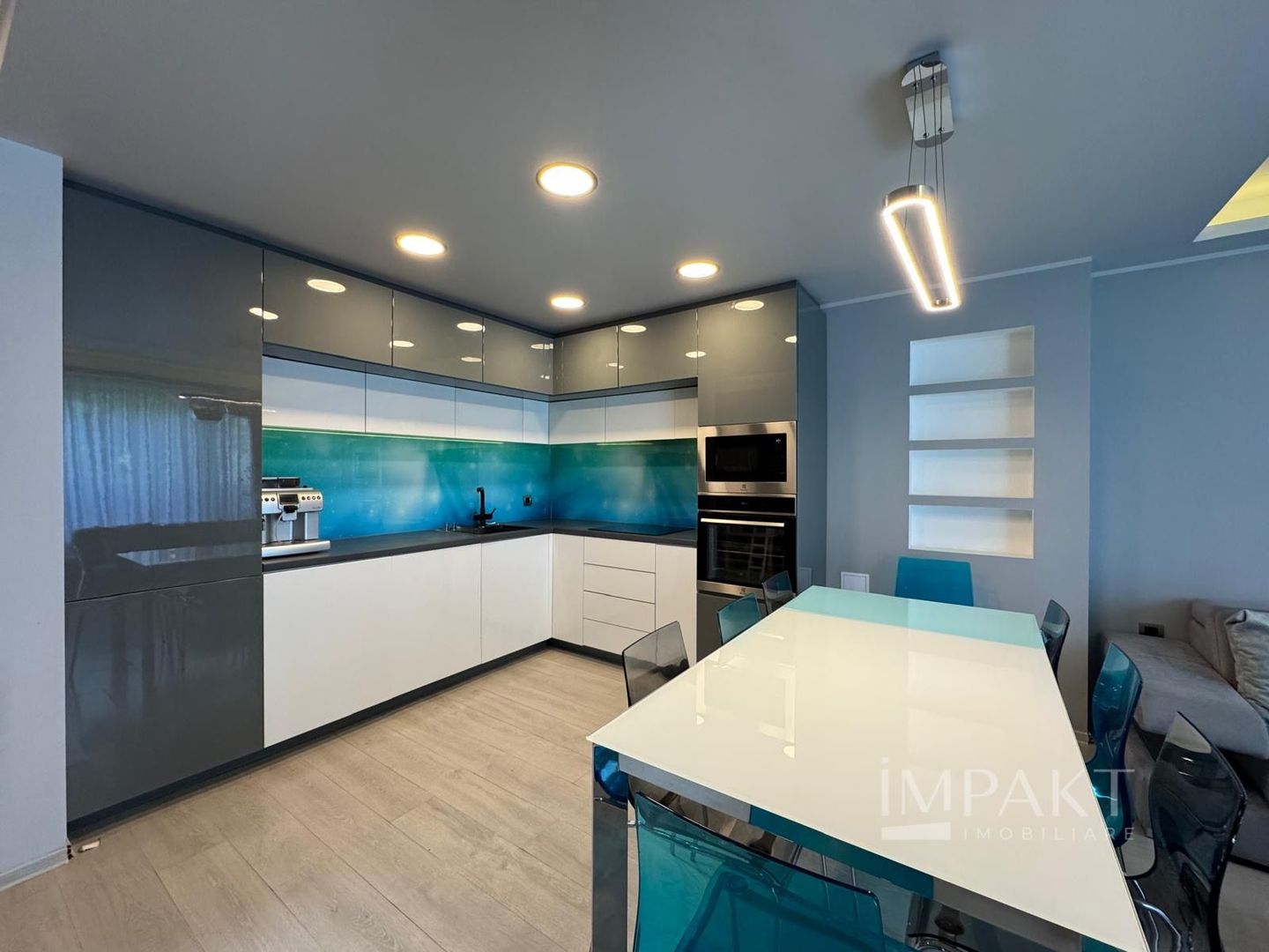 Casa insiruita moderna cu 5 camere langa Baza Sportiva Gheorgheni - Poză 3