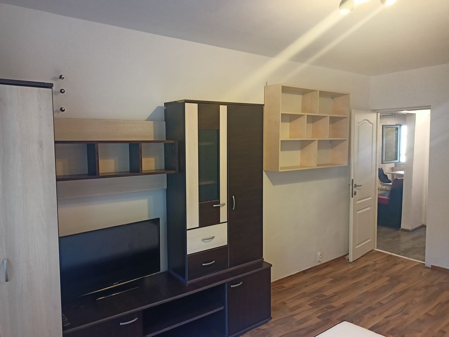 De inchiriat! Apartament 2 camere decomandate in Plopilor - Poză 12