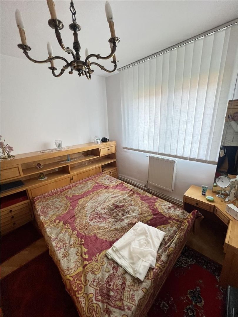 4 camere etaj 1 langa Fac Dragan mobilat utilat - Poză 14