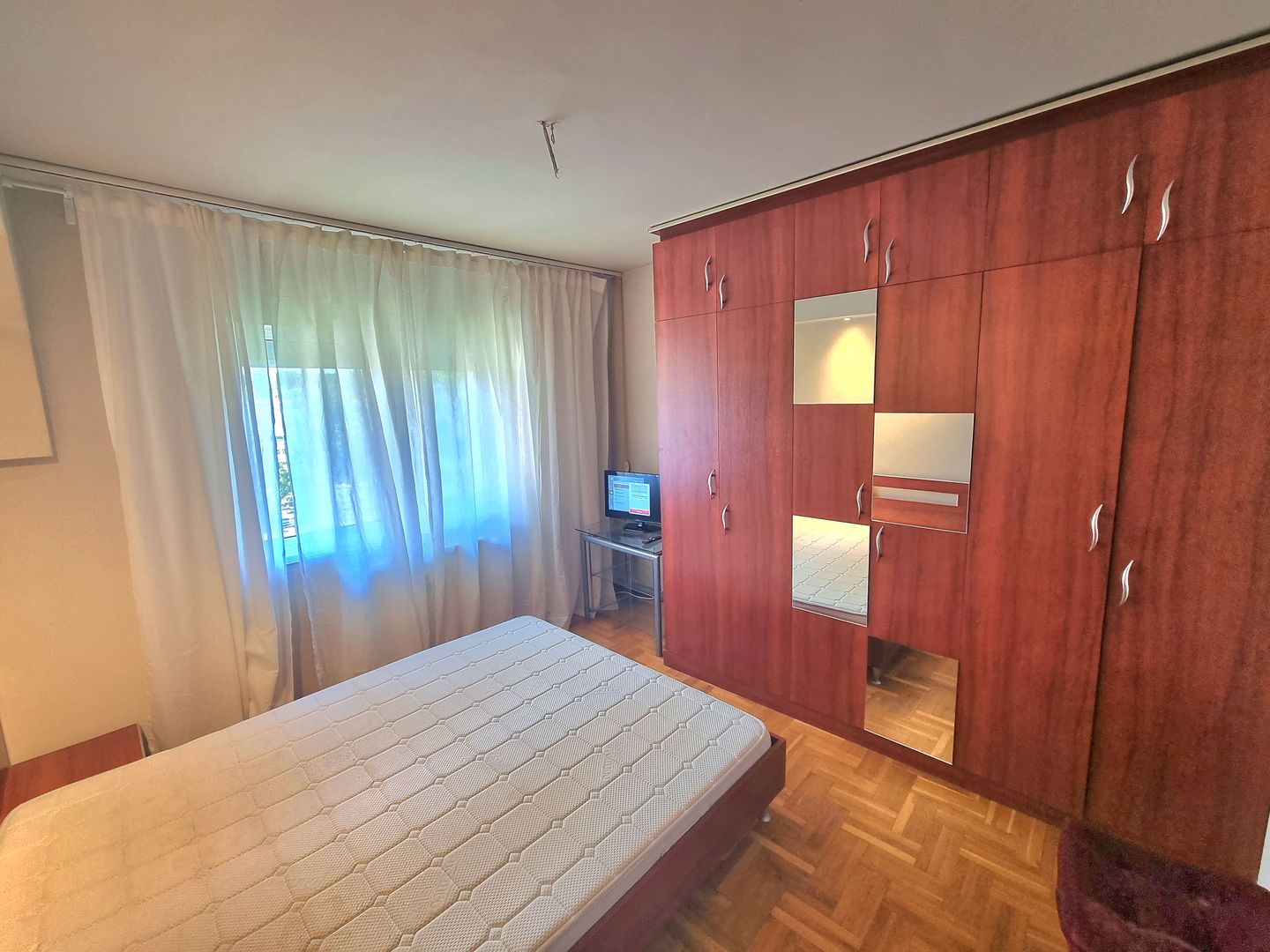 DECOMANDAT, centrala Termica, climatizare, jacuzzi - Poză 11