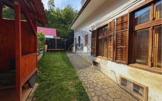 Casa saseasca, de vanzare la Richis - Transilvania - Poză 5