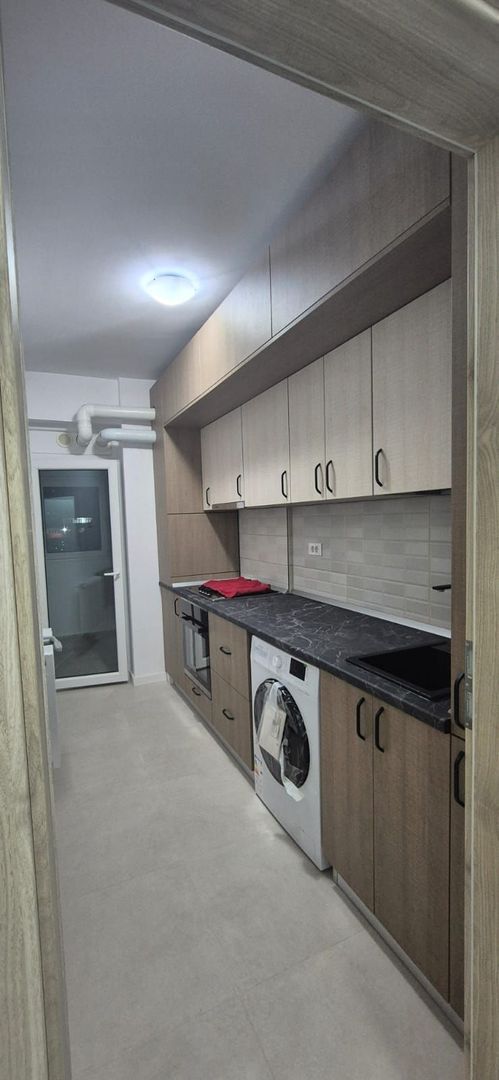 GARSONIERA BIRUINTEI, BUCATARIE INCHISA, CENTRALA, METROU 15 MINUTE - Poză 6