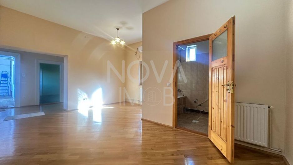 Apartament 4 camere, Str. Cetatii - Sibiu - Poză 14