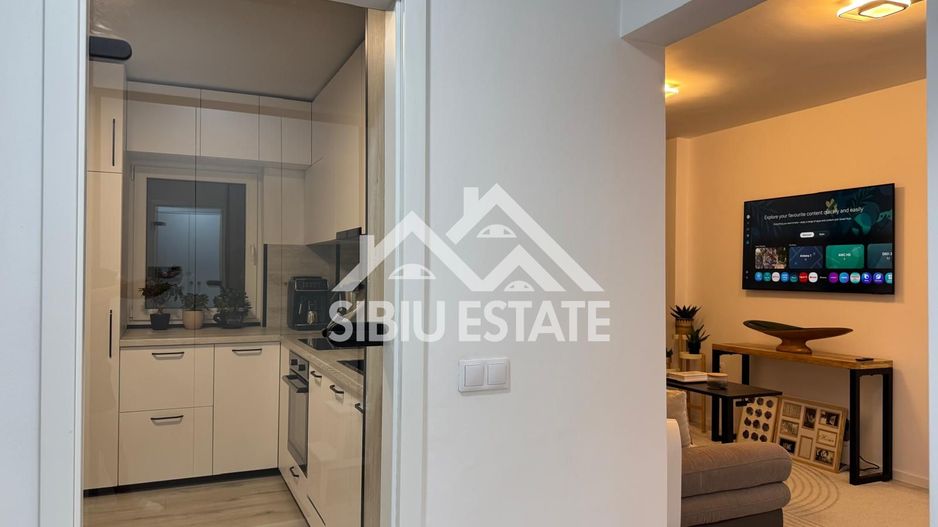 Apartament 3 camere 2 bai, pivita recent renovat-in Sibiu M.Viteazul - Poză 18