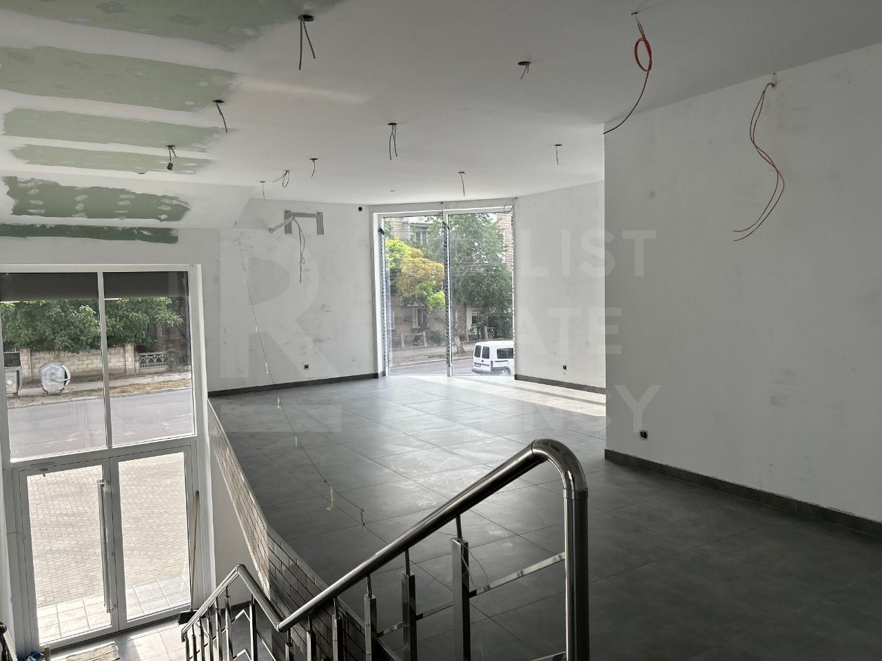 Vanzarea spațiului comercial 136 mp, str. Kiev, Bălți - Poză 15