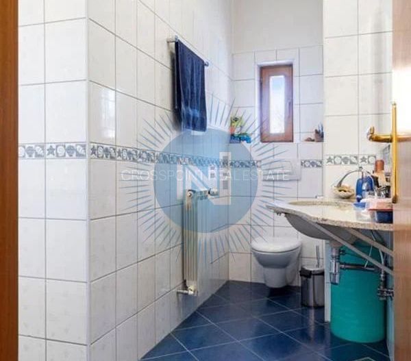 Apartament in vila Capitale plus Demisol - Poză 17