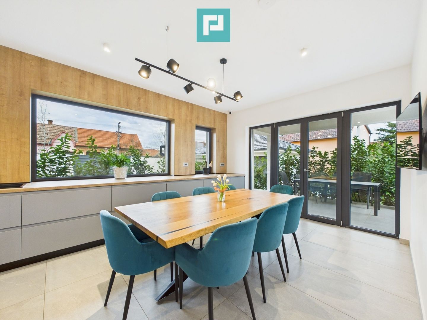 Reședință Premium, 5 camere, teren 2400 mp - Poză 6