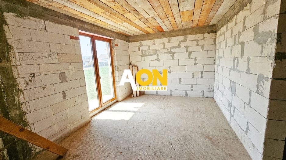 Casa la rosu, 4 camere, 301 mp teren, P+1, zona Alba-Micesti - Poză 18