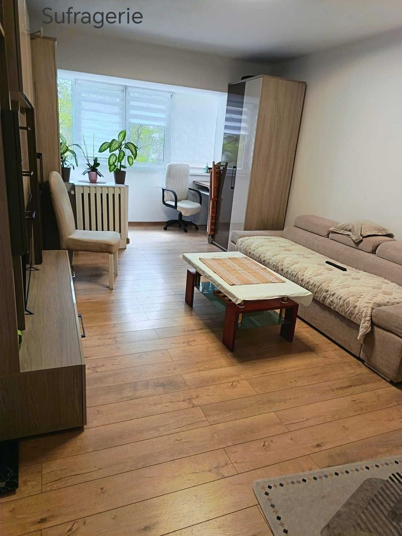 De vanzare Apartament 2 camere Lujerului - Poză 2