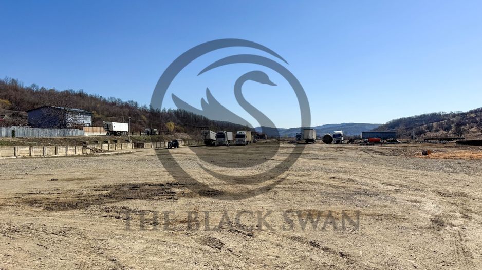 Teren 31.000 MP + Constructie 800 MP de vanzare | Valenii de Munte - Poză 5