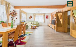 Casă tip Duplex cu 8 camere  - Zona Bujac - Arad - Poză 4