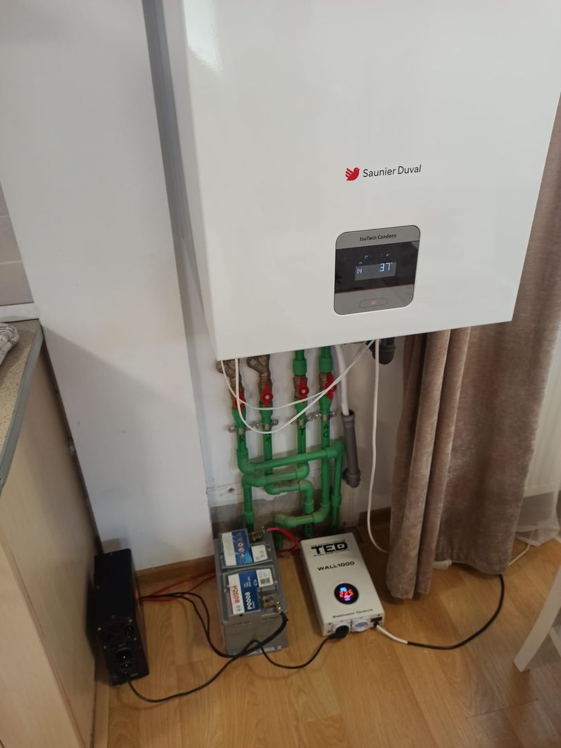 vila triplex,deosebita,mob-util partial/complet/Frumusani-Calarasi - Poză 31