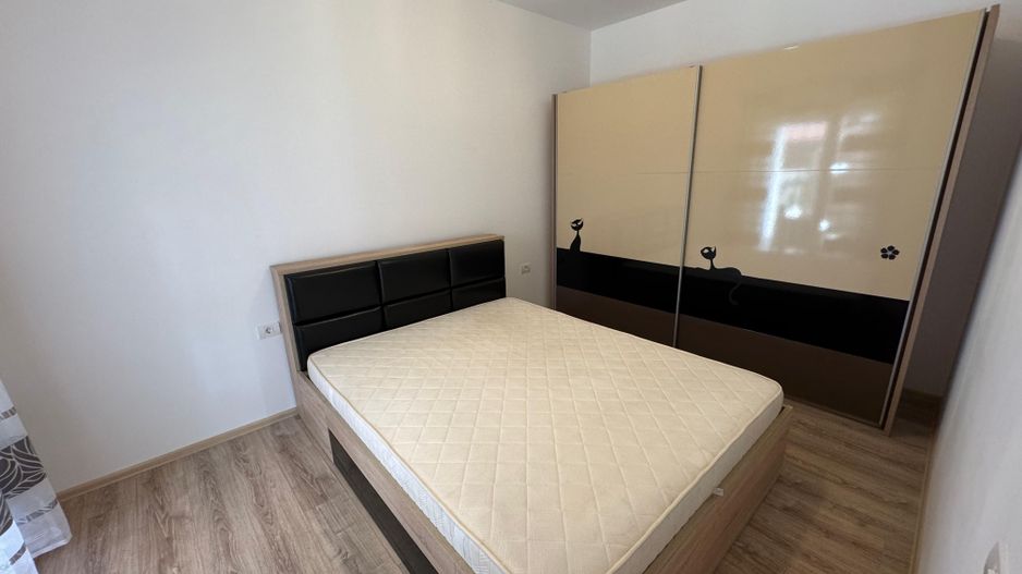 Apartament cu 3 camere, curte proprie si loc de parcare - Poză 13
