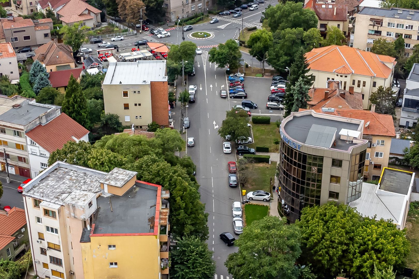 Închiriere spațiu de birouri premium în centru Arad - Poză 10
