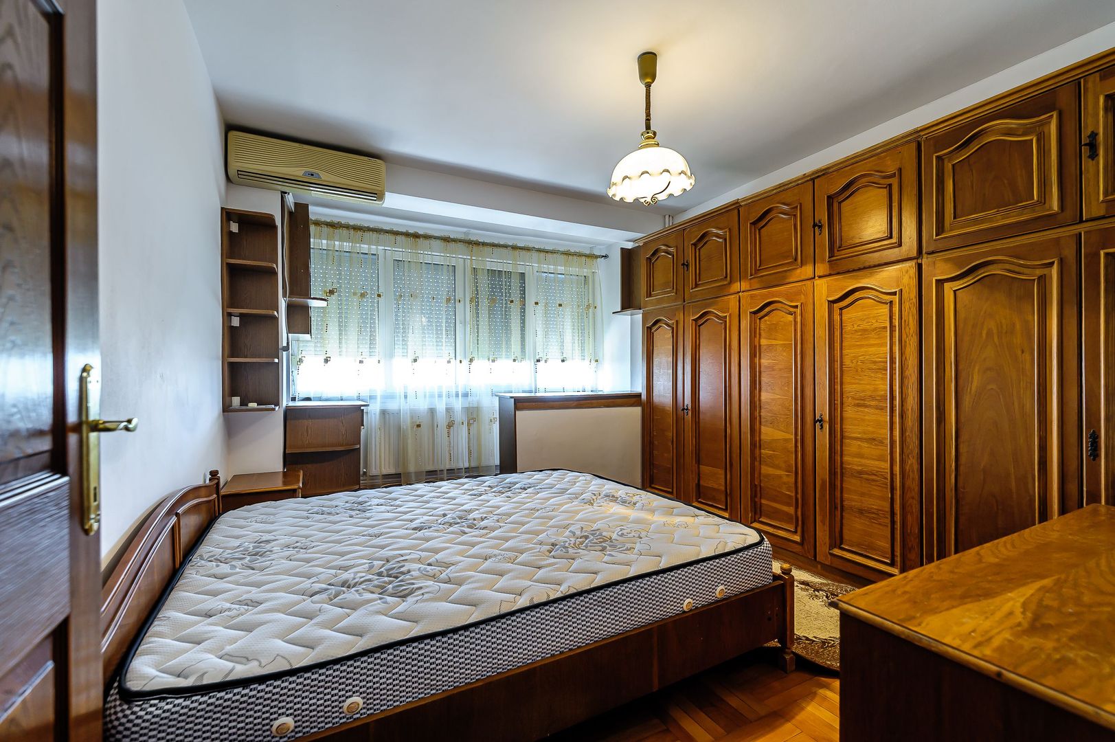 Apartament cu 2 camere la Podgoria - Poză 2