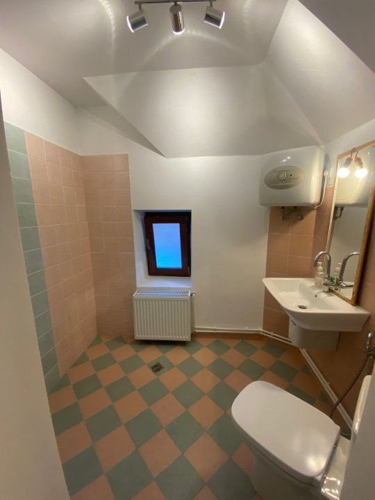 Capitale Dorobanti/ Deosebit in vila/Apartament trei camere - Poză 1