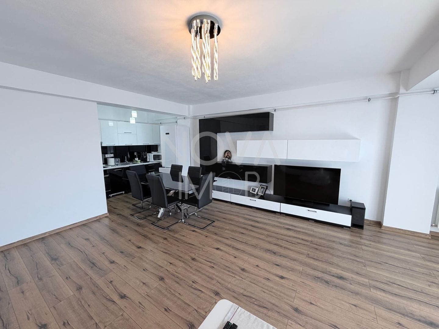 Apartament 3 camere, Str. Doamna Stanca - COMISION 0 - Poză 3