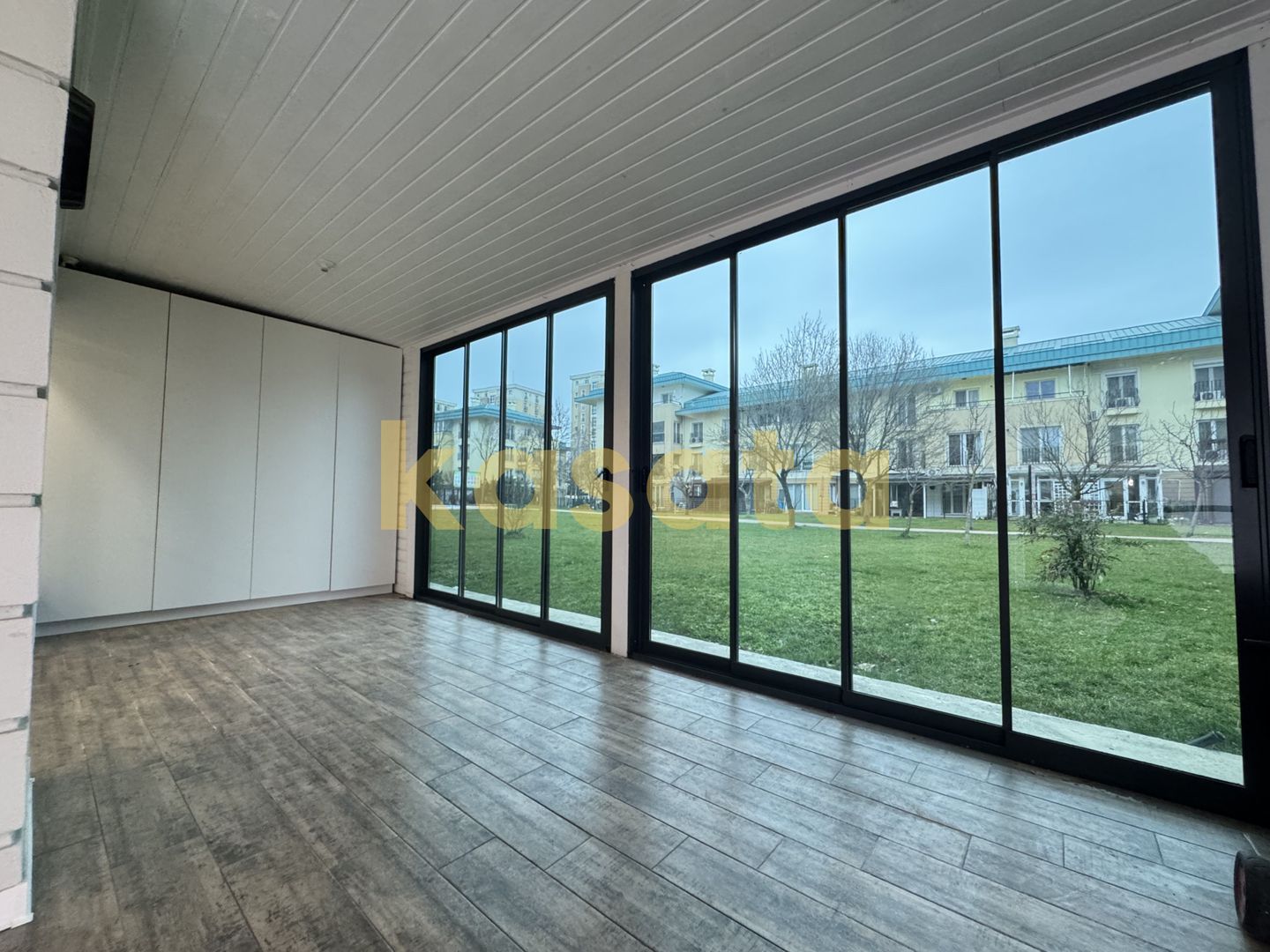 3 camere de vânzare | Cosmopolis Faza 1 | curte proprie | terasă - Poză 13