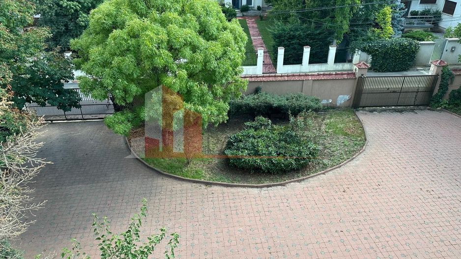 Vila de vânzare în Pipera - Drumul Negru - Poză 4