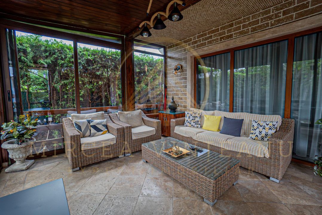 VIILE NOI - Vila modernă compusă din P+1E+M - Poză 44