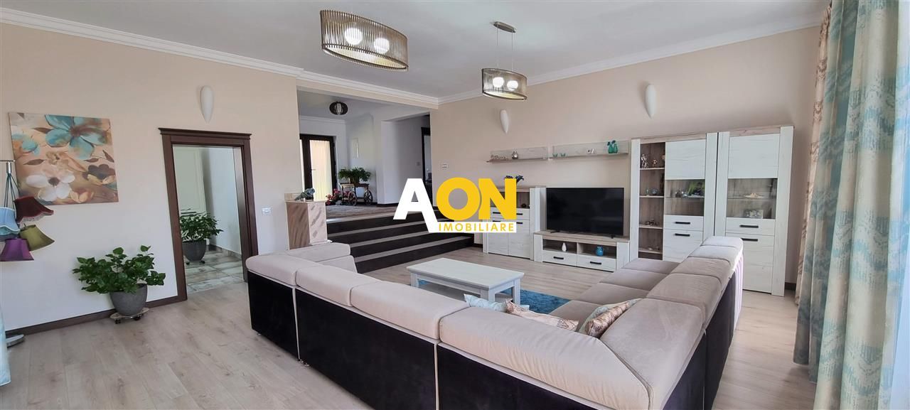 Casa 4 camere finisaje de lux 950 mp teren Com. Ciugud - Poză 3