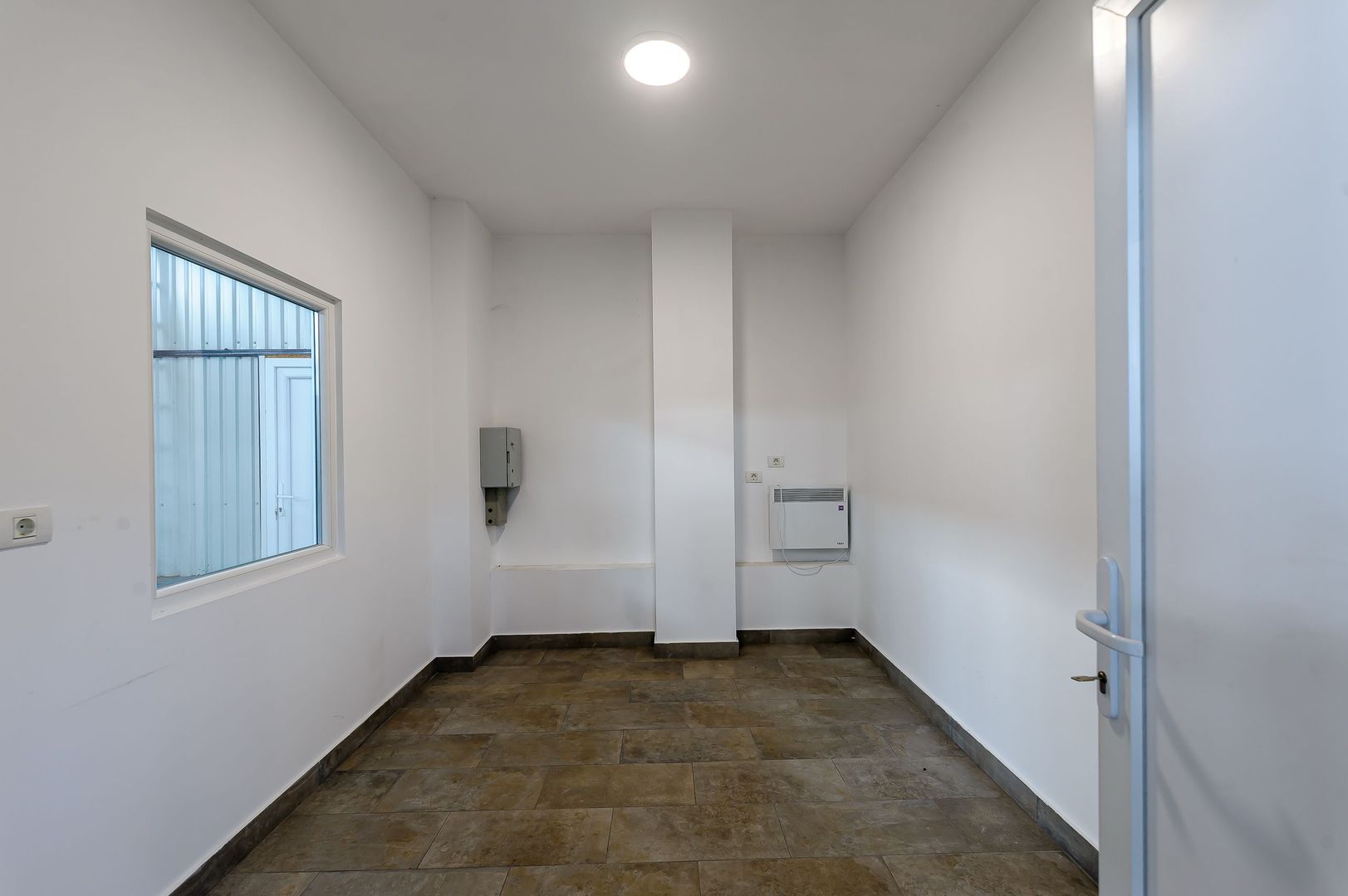 Hala industriala de vanzare in Parc Industrial UTA 2 Arad - Poză 2