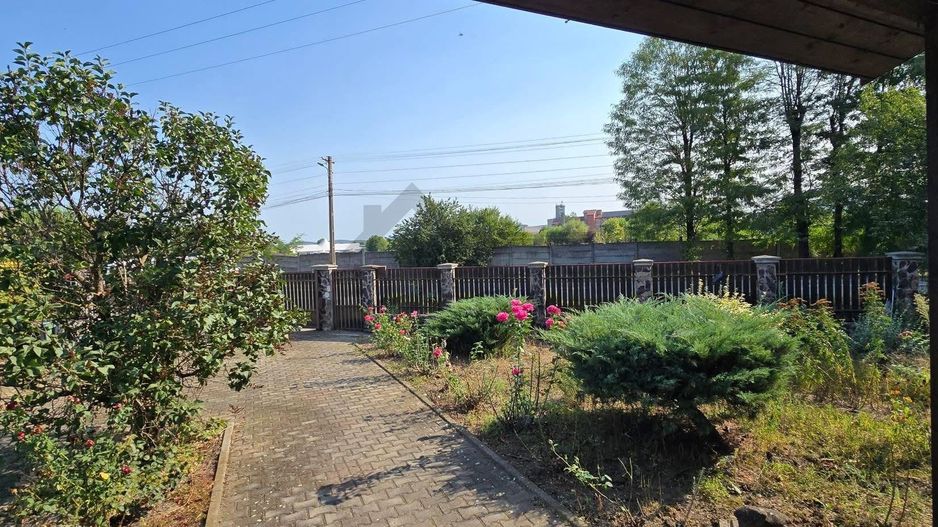 Vand casa unifamiliara in Sângeorgiu de Mures - Poză 9