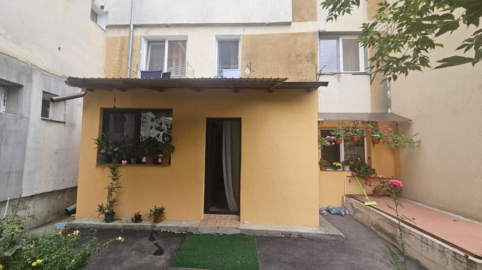 Apartament parter, balcon 13 mp cu ieșire directă – Războieni - Poză 8