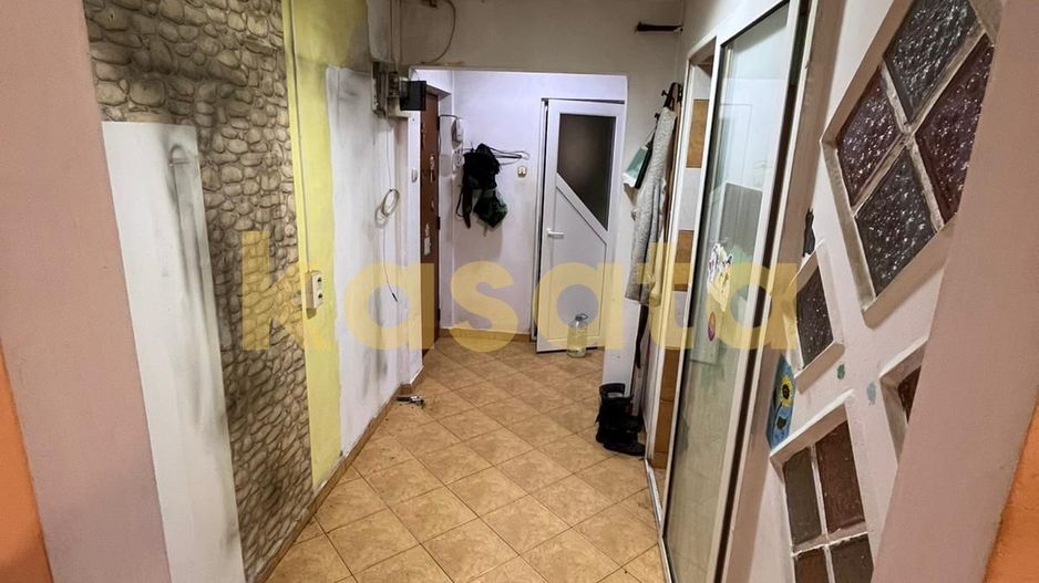 4 Camere | Etaj Intermediar | De Renovat | Proiect pentru centrala - Poză 9