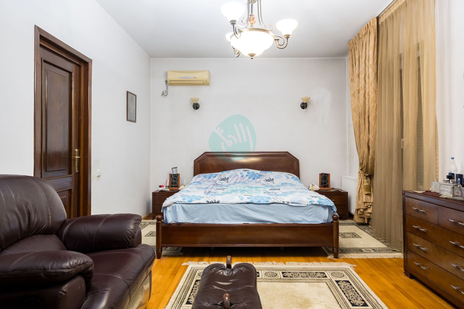 Vila spatioasa in zona Erou Iancu Nicolae - British School - Poză 13