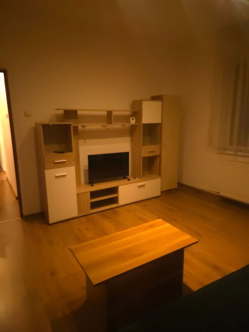 Apartament 2 camere zona Tractorul langa Piața - Poză 5
