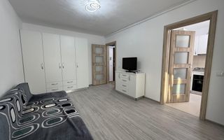 Garsoniera | Etaj 1 | Balcon | Renovata | Vasile Aaron - Poză 1