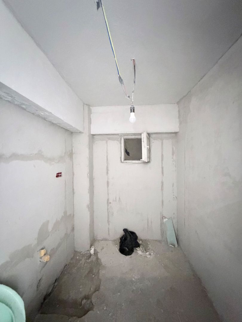 APARTAMENT SPATIOS CU VEDERE PE 2 PARTI - Poză 10