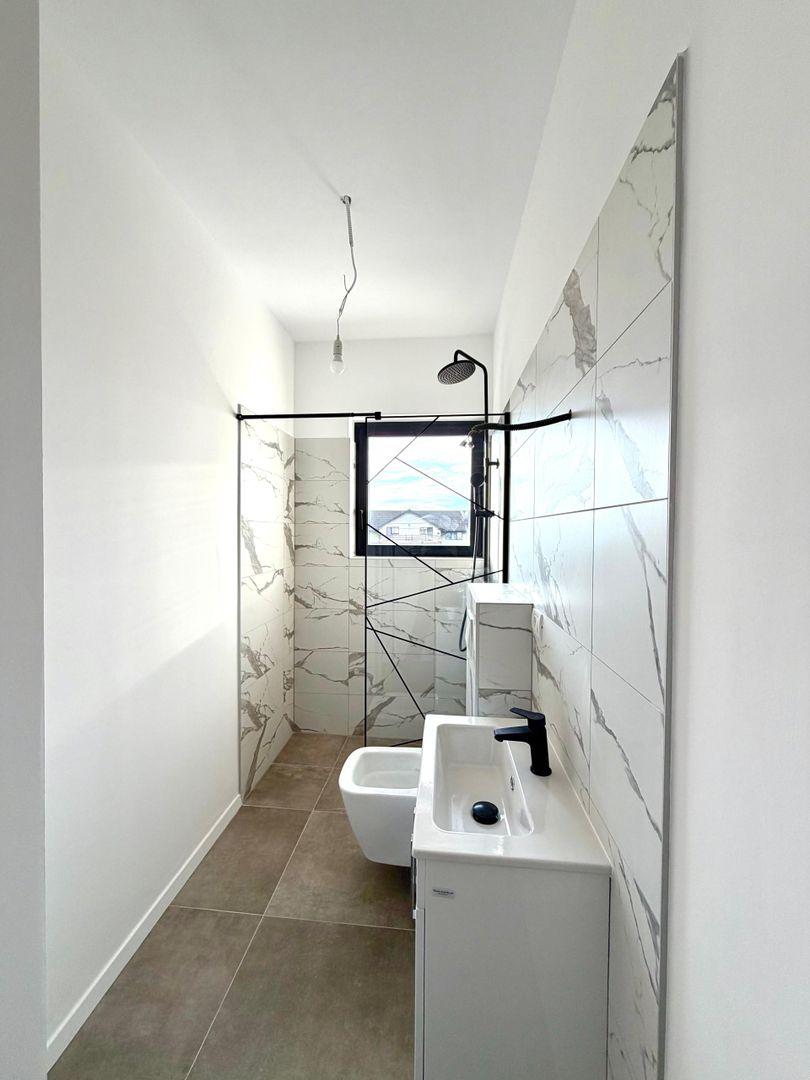 Duplex modern - 5 camere - toate utilitatile - Sacalaz - Poză 12