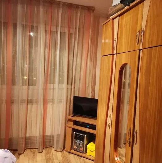 Apartament cu 2 dec,Micro 13 - Poză 1