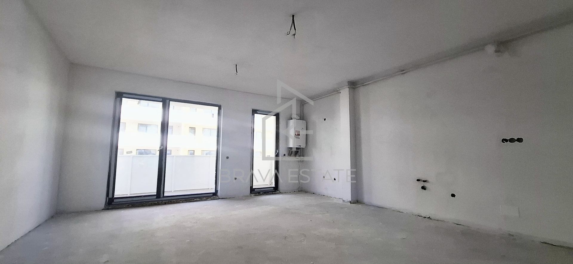 Apartament 2 camere, 56mp, balcon, 11mp, strada Eroilor, Floresti - Poză 2