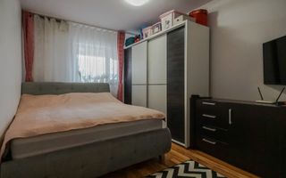 Apartament decomandat, 2 camere, balcon, parcare, Floresti, Somesului - Poză 9