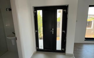 Casă Individuală  P+1 cu 4 Camere și Curte Generoasă Berceni/Ilfov - Poză 2
