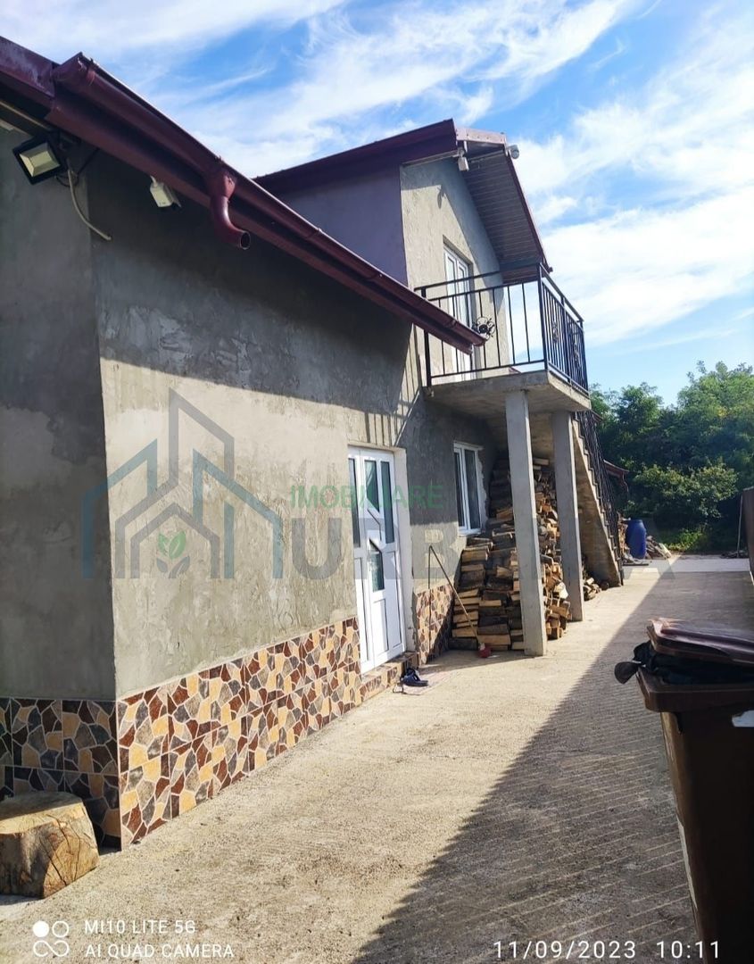 Vând casă la țară - Poză 1