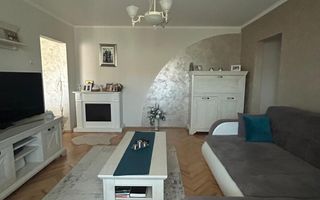 3 camere - zona LIDL Andrei Muresanu - etaj 2/4 - mobilat si utilat - balcon - Poză 1