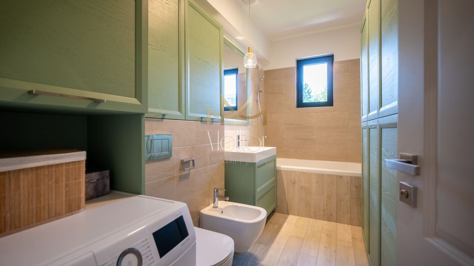 Apartament superb 4 camere | 140 mp | zona Ultracentrala/UMF! - Poză 17