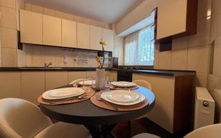 Apartament 4 camere | Vedere Victoriei - Poză 3